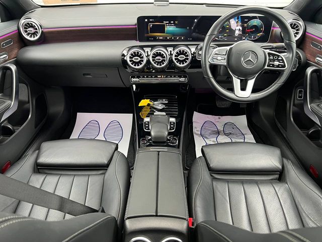 Image for 2020 Mercedes-Benz CLA Class CLA200d AMG STYLING PREMIUM PLUS ** HUGE SPEC ** // OPENING PAN ROOF // SERVICE HISTORY // VIRTUAL COCKPIT