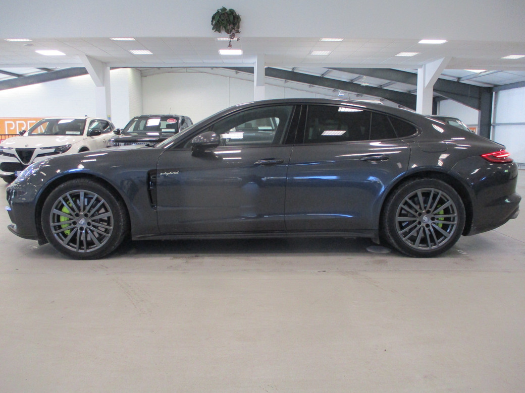 Image for 2017 Porsche Panamera E -hybrid 4 5DR Auto