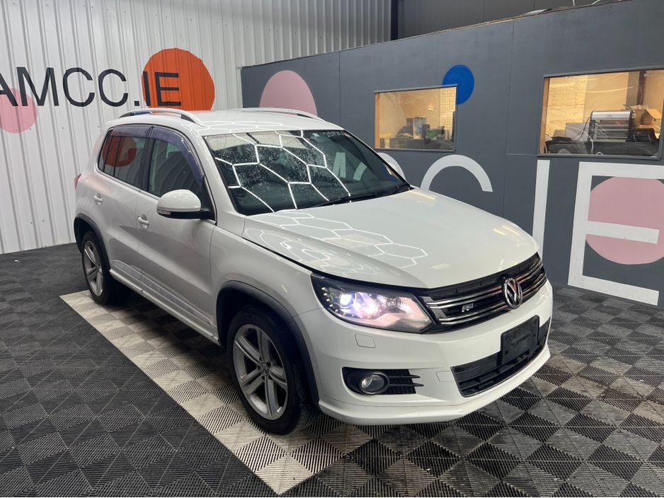 Image for 2014 Volkswagen Tiguan €14950 TIGUAN AUTOMATIC R-LINE / 1.4 PETROL / 78K KMS / AUTOMATIC / REVERSE CAMERA & MORE2