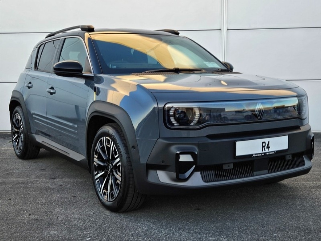 Image for 2026 Renault 4 Iconic 52Kw 150hp EV