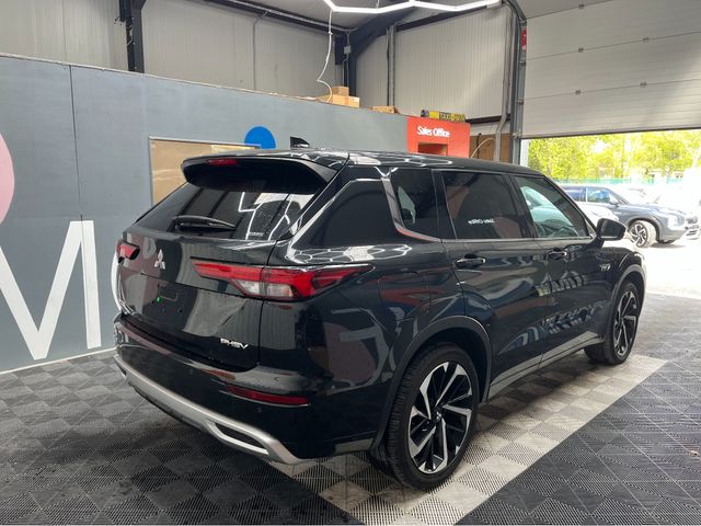 Image for 2024 Mitsubishi Outlander €45950 2024 MITSUBISHI OUTLANDER P 4WD PHEV 2.4 AUTOMATIC / CRUISE CONTROL / 360° CAMERA / ELECTRIC MEMORY & HEATED SEATS / PADDLE SHIFTERS / HEATED STEERING WHEEL / PANORAMIC SUNROOF / 7 SEATS OPT