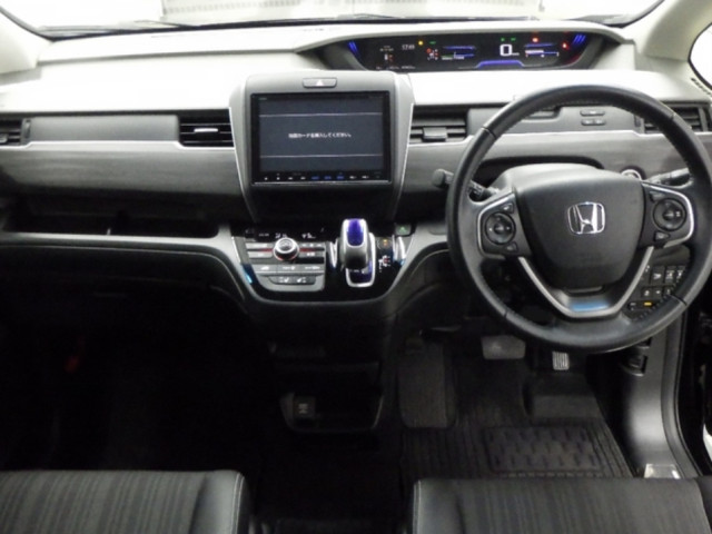 Image for 2017 Honda Freed 1.5 Petrol Hybrid Auto