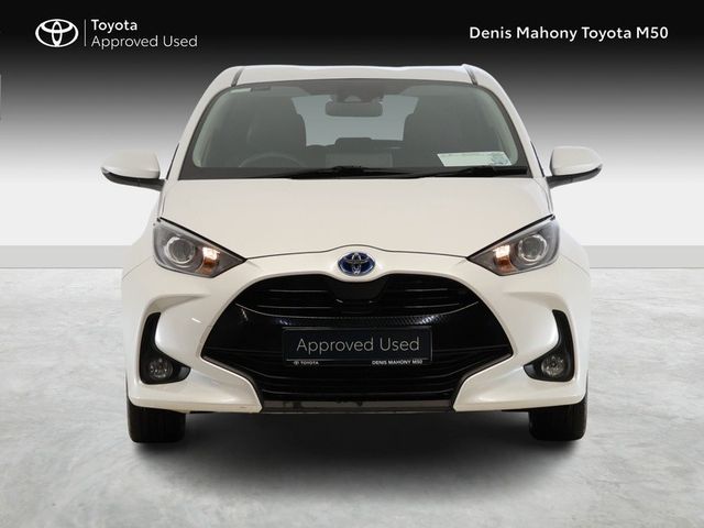 Image for 2022 Toyota Yaris Luna Sport Hybrid