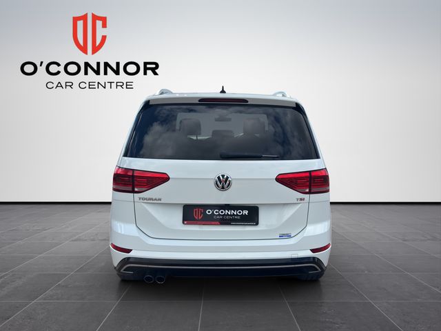 Image for 2017 Volkswagen Touran R LINE 1.4 AUTO Seven-seat family bus on paper… R-Line with notions in real life.