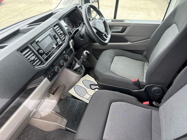 Image for 2020 Volkswagen Crafter 30 MWB 140HP MANUAL 6SPEED FWD 5DR