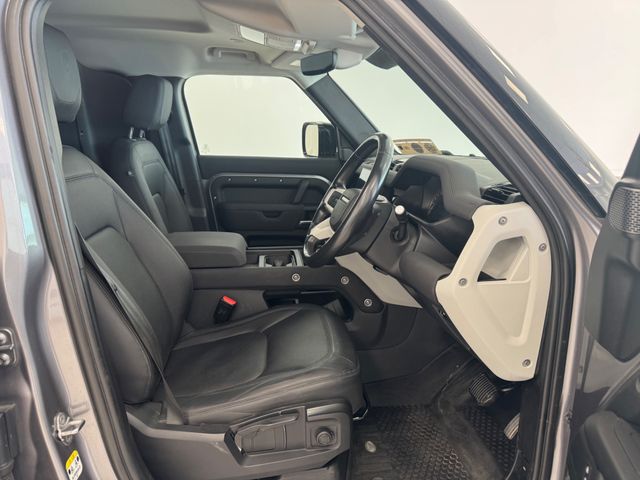 Image for 2022 Land Rover Defender 110 3.0D Hard TOP S 2