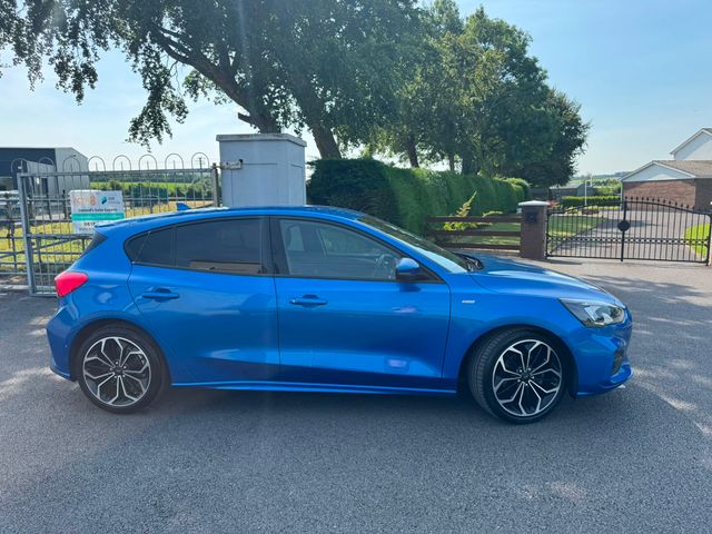 Image for 2022 Ford Focus St-line Edition 5D 1.0T125 A8