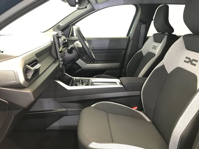 Image for 2025 Dacia Bigster 