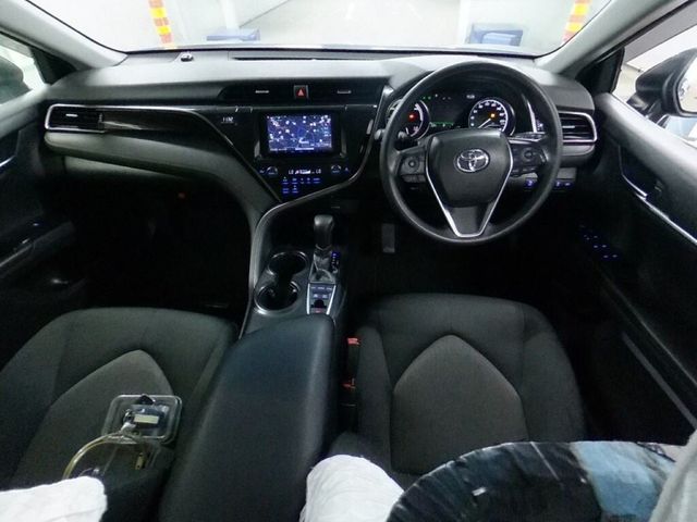 Image for 2019 Toyota Camry 2.5 HYBRID AUTOMATIC - CRUISE CONTROL - TOYOTA SAFETY SENSE - REAR CAMERA