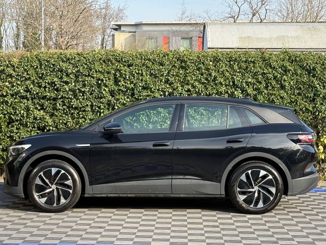 Image for 2023 Volkswagen ID.4 PURE LIFE 52KWH // APPLE CARPLAY/ANDROID AUTO // LEATHER/ALCANTARA INTERIOR // DIGITAL CLUSTER