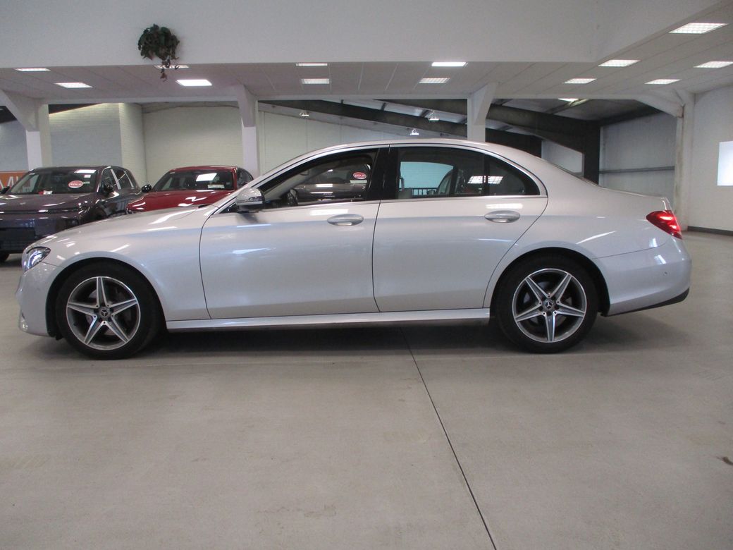 Image for 2019 Mercedes-Benz E Class E 200 DSL 4DR Auto AVANTGARDE-CREAM LEATHER INTERIOR-CAMERA-SAT NAV-IMMACULATE CAR
