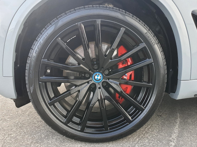 Image for 2024 BMW X5 X5MC 4DR Auto