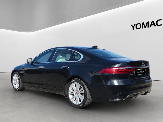 Image for 2021 Jaguar XF 2.0D RWD S AUTO -- *FACE-LIFT MODEL* -- *1 OWNER *