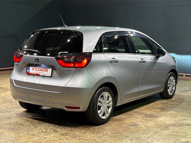 Image for 2020 Honda Fit 1.5 HYBRID - CRUISE CONTROL - REVERSE CAMERA - HEATING / AC CONTROLS - MULTI FUNCTION STEERING WHEEL - 