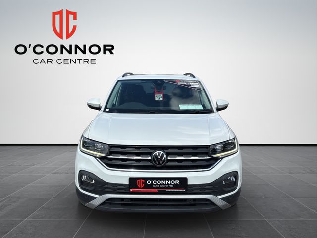 Image for 2022 Volkswagen T-Cross The perfect size for the city. with room for every adventure