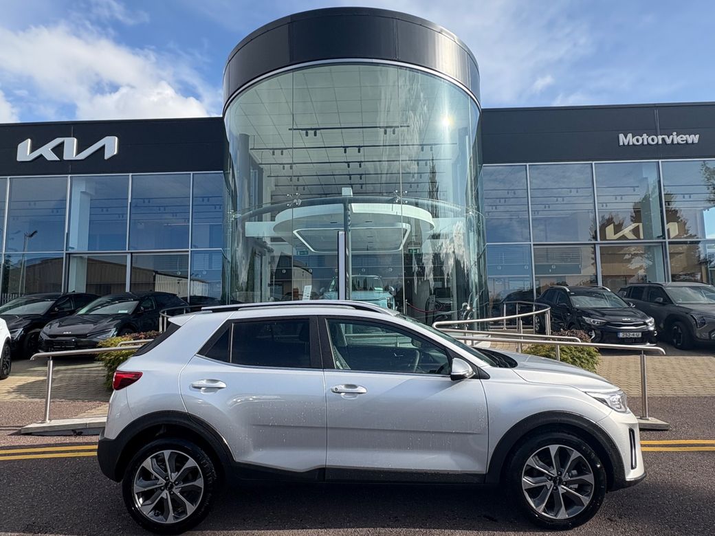 Image for 2026 Kia Stonic **Finance From 3.9%**1.0 Petrol Turbo, 7 Yrs Warranty, 3 Yrs AA , A/C, Cruise Control, Reversing Camera, Sat Nav, Electric Mirrors, 