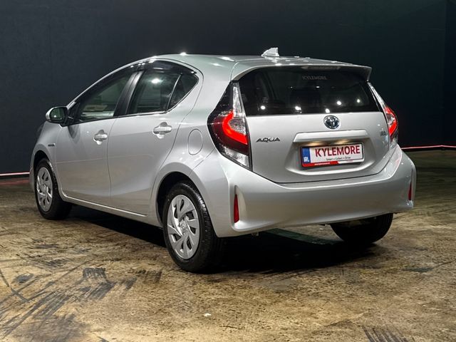 Image for 2019 Toyota Aqua HYBRID 1.5L AUTOMATIC - HEATING/AC CONTROLS