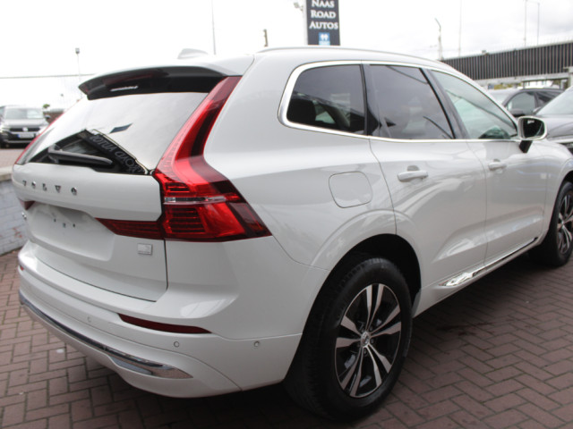 Image for 2022 Volvo XC60 T6AWD PLUG IN HYBRID MOMENTUM ONLY TRAVELLED 87, 000 KMS // STUNNING CAR WITH HUGE SPEC // BUY WITH CONFIDENCE AA AND SIMI APPROVED DEALER 2026 // FINANCE ARRANGED // ALL TRADE INS WELCOME //