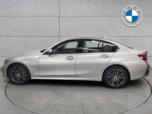Image for 2020 BMW 3 Series 330e Sport Pro Auto