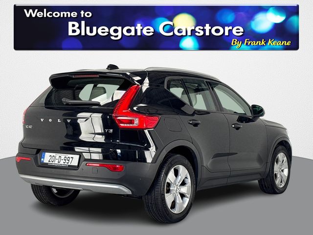 Image for 2020 Volvo XC40 T3 MOMENTUM**CREAM LEATHER INTERIOR**HARMON KARDON**MULTIFUNCTIONAL STEERING WHEEL**TOUCH SCREEN MEDIA DISPLAY**DUAL CLIMATE CONTROL**BLUETOOTH**DRIVE MODES**FINANCE ARRANGED**