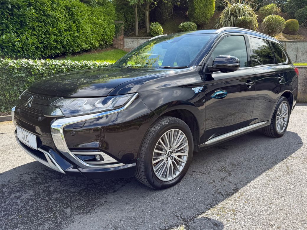 Image for 2021 Mitsubishi Outlander PHEV EXCEED SAFETY [ Hybrid - Electric- Petrol ]