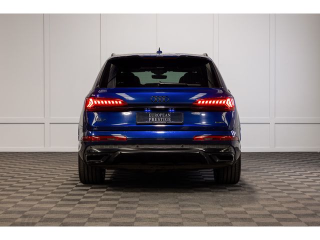 Image for 2023 Audi Q7 55TFSIe S-Line Black Edition 5 Seat N1