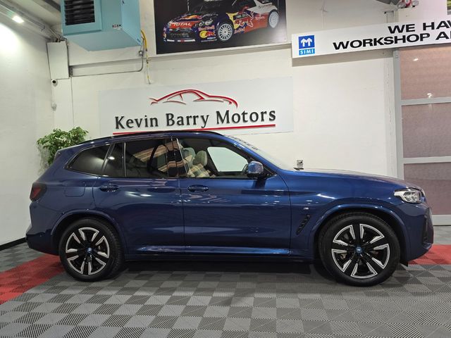 Image for 2022 BMW iX3 M SPORT (PAN ROOF / OYSTER LEATHER) AUTOMATIC **ONE OWNER / APPLE CARPLAY / DRIVING ASSIST PRO / ELECTRIC BOOTLID / ELECTRIC SUNROOF / HEATED STEERING WHEEL / SAT NAV / REVERSE CAMERA**