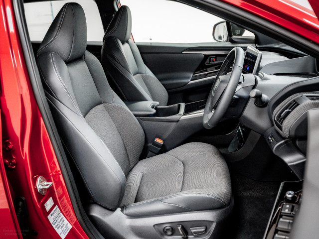 Image for 2024 Toyota bZ4X MOTION 71.4kWh 200HP