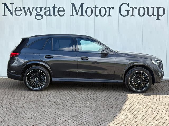 Image for 2025 Mercedes-Benz GLC Class 300e 4matic 