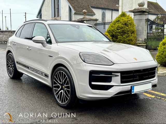 Image for 2024 Porsche Cayenne 3.0 V6 E-HYBRID AUTO==HUGE SPEC==COST €153K NEW==