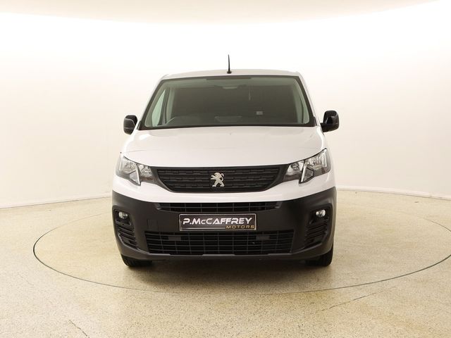 Image for 2022 Peugeot Partner 