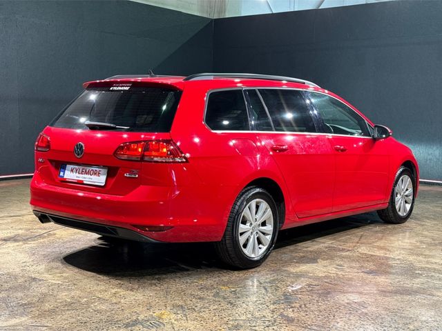 Image for 2016 Volkswagen Golf 1.2 TSI COMFORT LINE - AUTOMATIC - FACTORY ALLOYS - REVERSE CAMERA - ROOF RAIL - HEATING / AC CONTROLS 