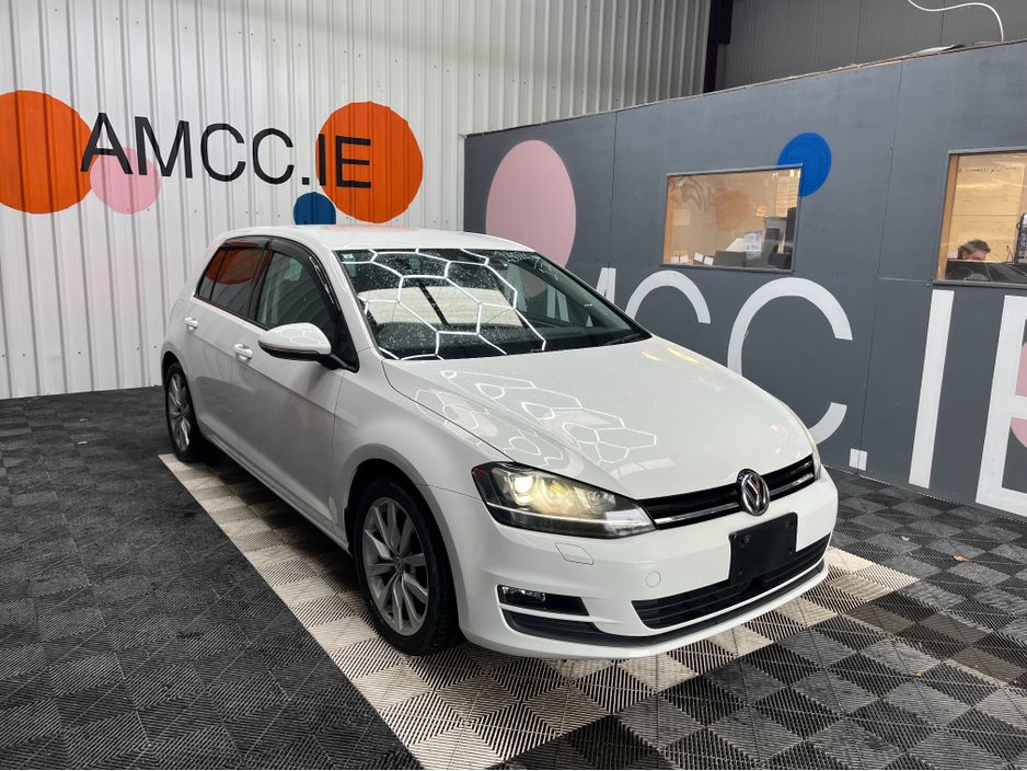 Image for 2017 Volkswagen Golf €15950 2017 VOLKSWAGEN GOLF TSI COMFORT CONNECT 1.2 AUTOMATIC / CRUISE CONTROL / REVERSE CAMERA AND MORE