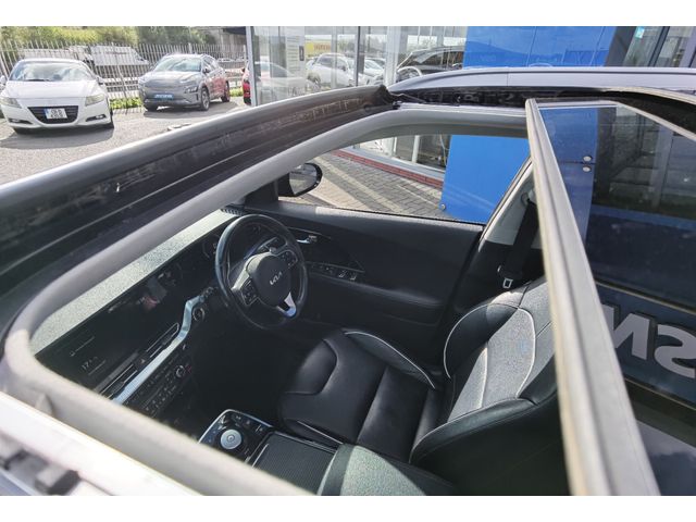 Image for 2022 Kia Niro 64KWH 4+ **95.8% BATTERY HEALTH** - FINANCE AVAILABLE - CALL US TODAY ON 01 492 6566 OR 087-092 5525