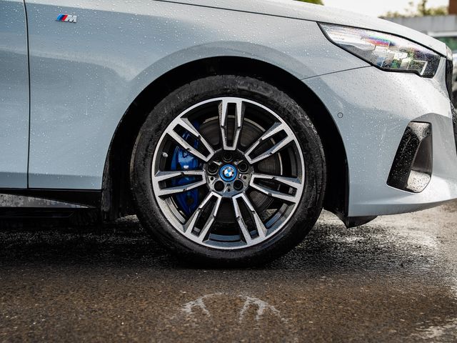 Image for 2024 BMW i5 EDRIVE40 M SPORT