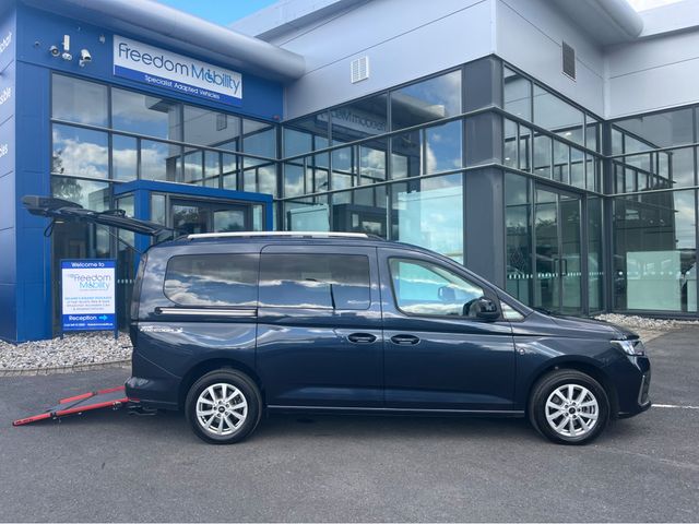 Image for 2023 Ford Tourneo Connect Wheelchair Accessible Taxi Spec 