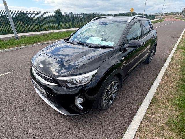 Image for 2021 Kia Stonic 1.0P 2 YEAR WARRANTY *SHOWROOM CONDITION* Sat Nav, Reversing Camera, Parking Sensors, Automatic Wipers, 3 YEARS WARRANTY 