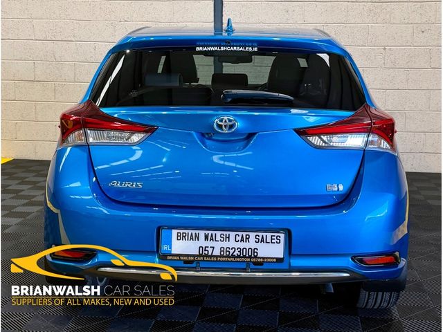 Image for 2017 Toyota Auris G Package Leather seats