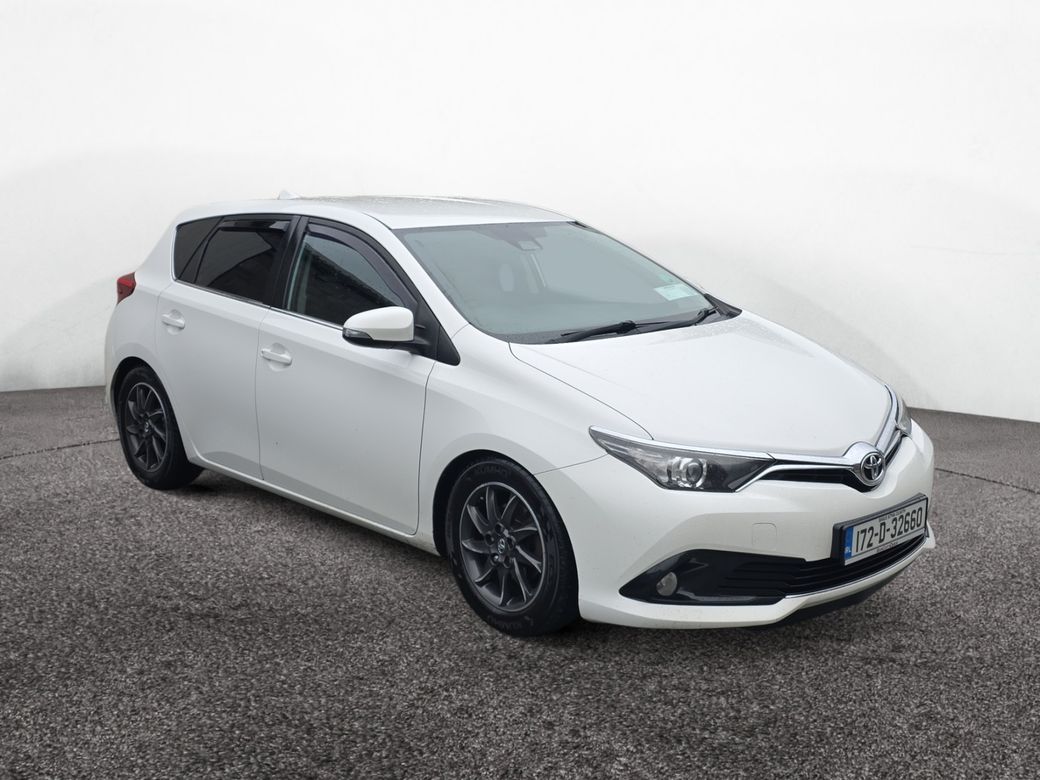 Image for 2017 Toyota Auris Business Edition 89BHP 5DR