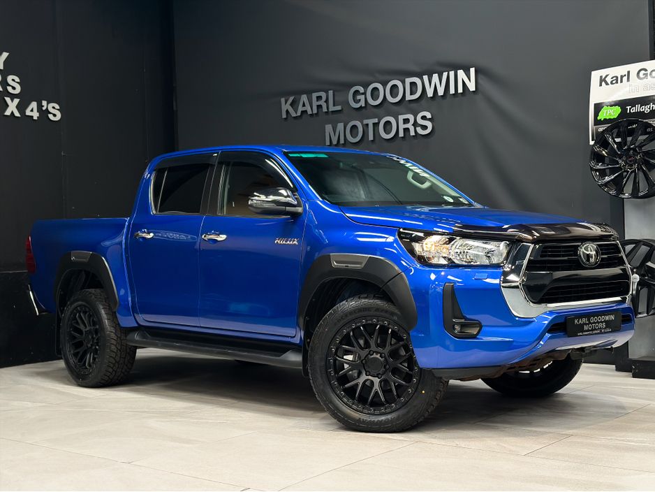 Image for 2024 Toyota Hilux 2.8 SR5 DOUBLE CAB