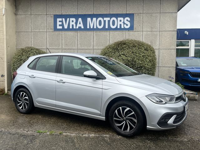 Image for 2024 Volkswagen Polo LIFE 1.0 PETROL MANUAL //REVERSE CAMERA//CARPLAY//
