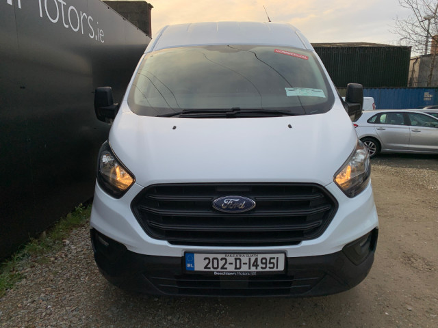 Image for 2020 Ford Transit Custom 2.0 TDCI 130 PS HR LWB // PRICE EXCL. VAT // ONE OWNER // DOCUMENTED SERVICE HISTORY // 08/26 CVRT // 
