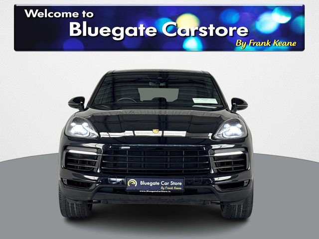 Image for 2021 Porsche Cayenne V6 E-HYBRID**HEATED LEATHER ELECTRIC SEATS**MULTIFUNCTIONAL STEERING WHEEL**REVERSE CAMERA**PARKING SENSORS**APPLE CARPLAY**TOUCHSCREEN MEDIA**DRIVE MODES**ADAPTIVE AIR SUSPENSION**ELECTRIC TAILGATE**