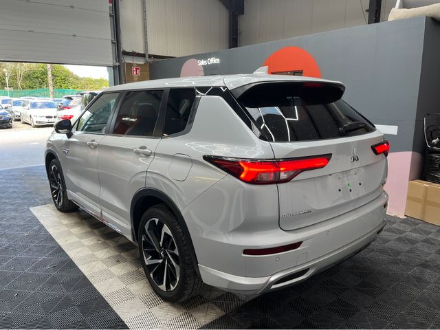 Image for 2024 Mitsubishi Outlander €45950 2024 MITSUBISHI OUTLANDER G 4WD PHEV 2.4 AUTOMATIC / CRUISE CONTROL / 360° CAMERA / ELECTRIC MEMORY & HEATED SEATS/ 7 SEATS OPTION / PADDLE SHIFTERS / HEATE SSTEERING WHEEL AND MORE