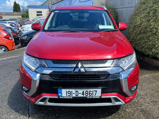 Image for 2019 Mitsubishi Outlander JURO 4WD AUTOMATIC PLUG IN HYBRID 2.4 PETROL //HALF LEATHER HEATED SEATS//REVERSE CAMERA//KEYLESS ENTRY// 