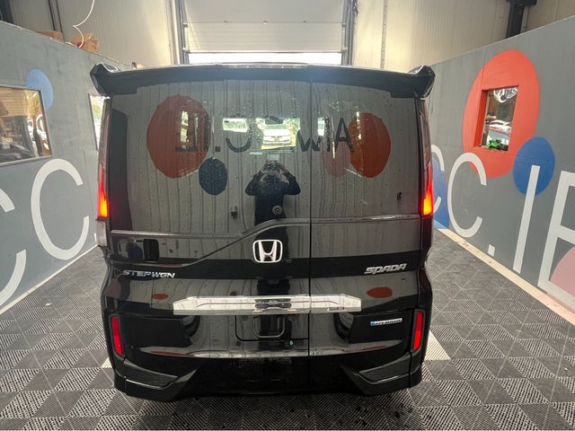 Image for 2019 Honda Stepwagon 2019 HONDA STEPWAGON 7 SEATER AUTOMATIC 2.0 HYBRID / 87K KMS / ADAPTIVE CRUISE CONTROL, ELECTRIC DOORS & MORE