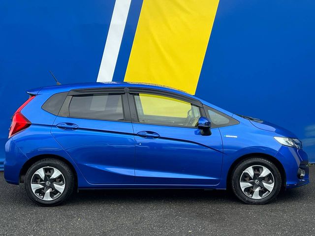 Image for 2018 Honda Fit L-PACKAGE 1.5 HYBRID // SERVICE HISTORY // HALF LEATHER INTERIOR // REVERSE CAMERA