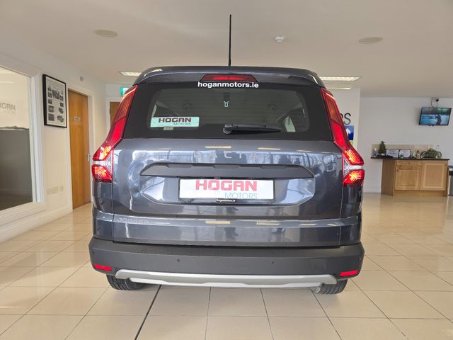 Image for 2022 Dacia Jogger 7 Seats Comfort TCE 110 5DR