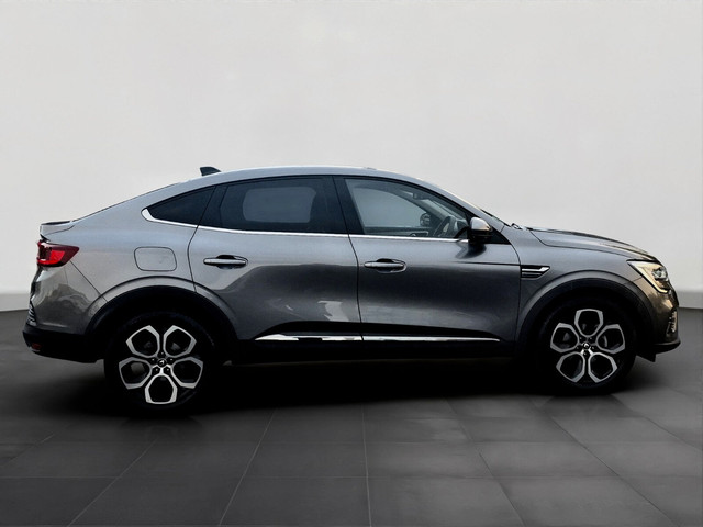 Image for 2023 Renault Arkana TCe 140 Auto techno