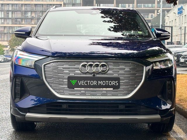 Image for 2025 Audi Q4 e-tron 40 SPORT BLACK LEATHER